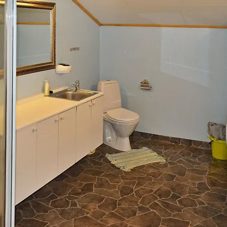 Four-bedroom Holiday In 2 Сasa de vacaciones Torsken